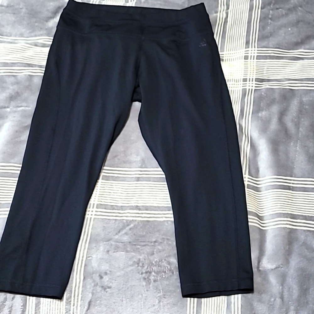 Adidas crop workout leggings